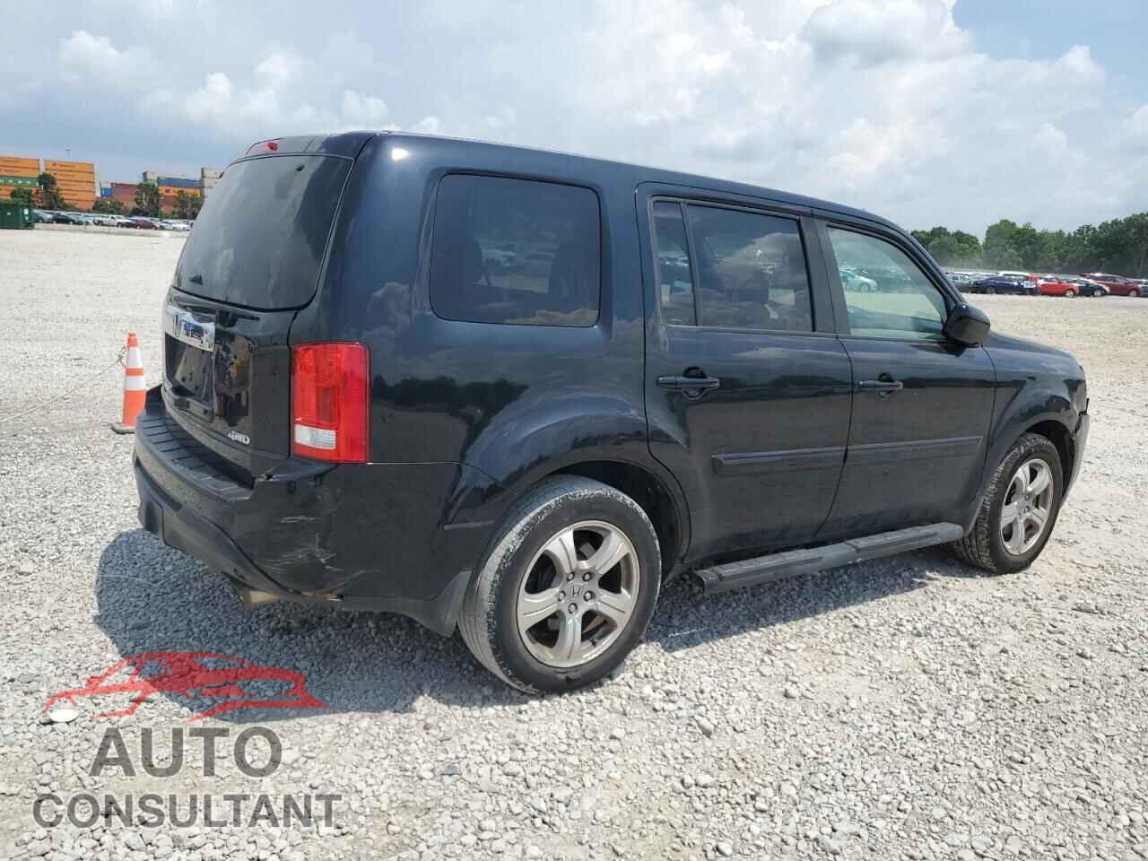 HONDA PILOT 2015 - 5FNYF4H58FB067593