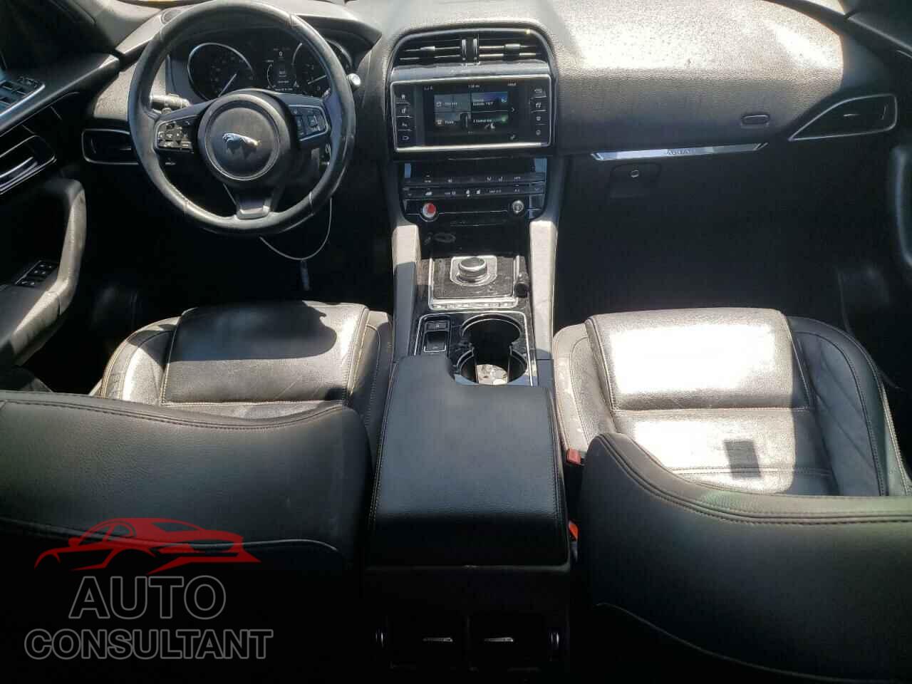 JAGUAR F-PACE 2017 - SADCK2BV9HA061868