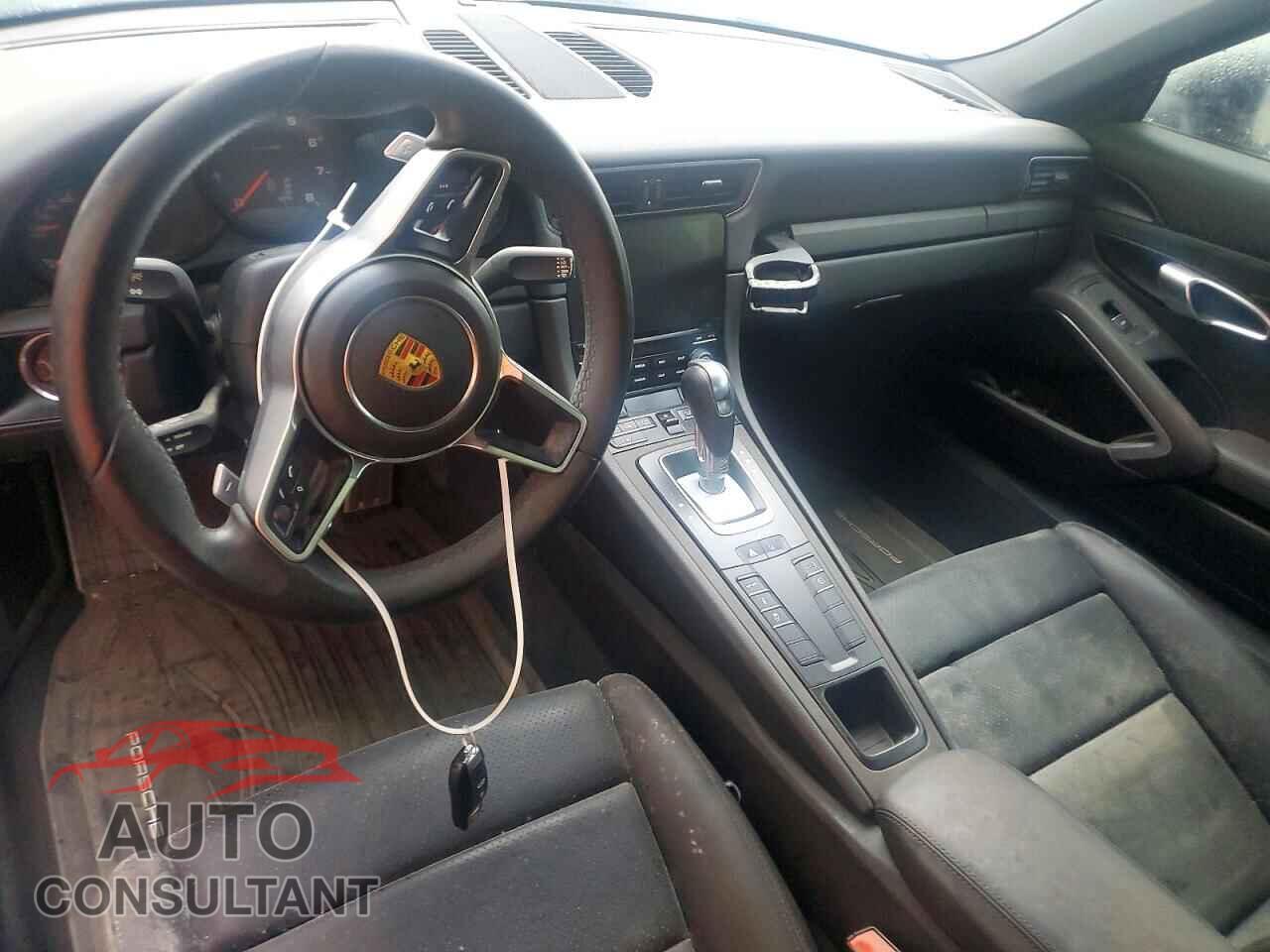 PORSCHE 911 2018 - WP0AA2A91JS105372