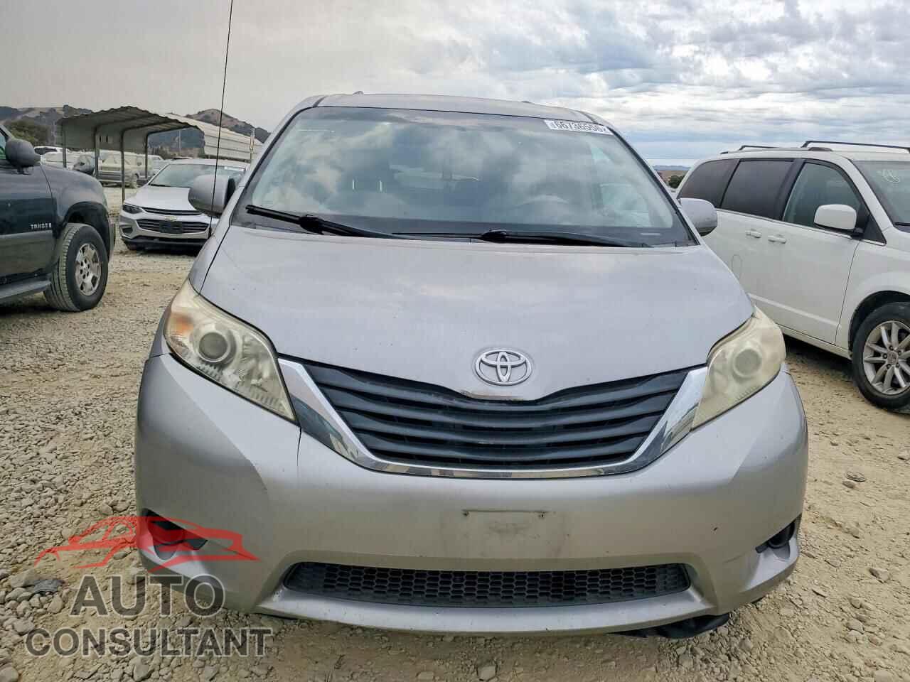 TOYOTA SIENNA 2012 - 5TDKK3DC4CS206920