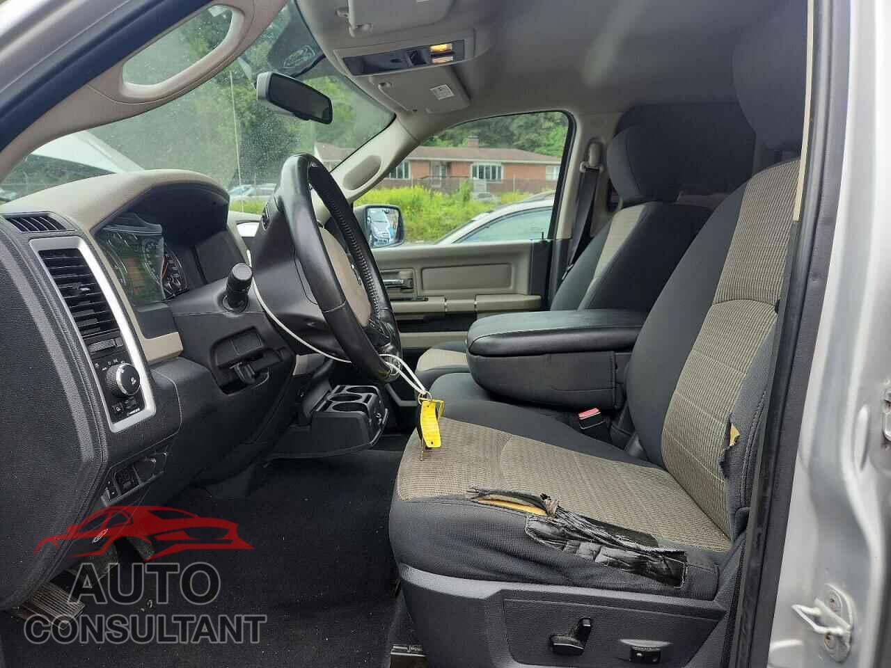DODGE RAM 1500 2012 - 1C6RD7GT6CS162767