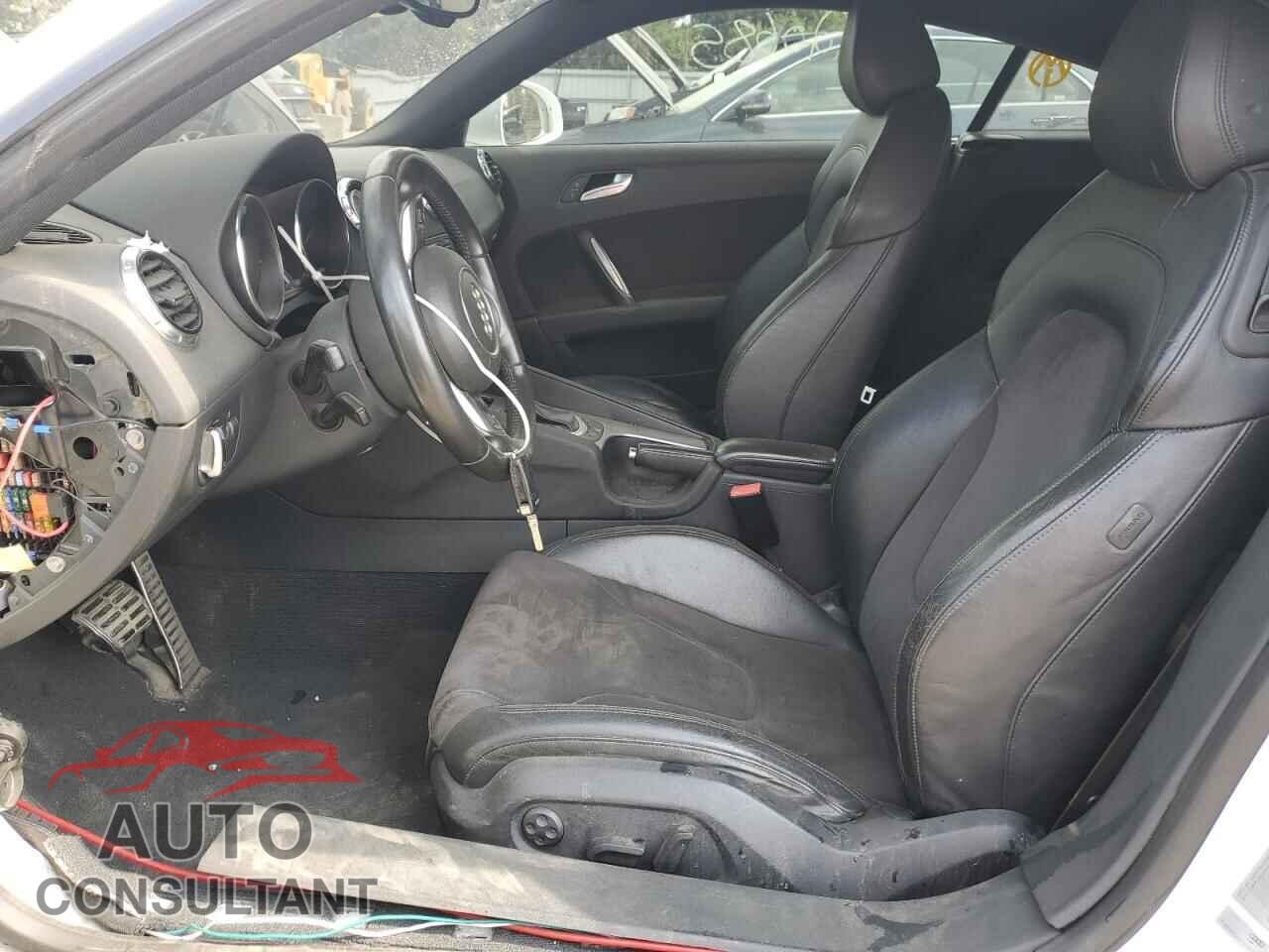 AUDI TT 2013 - TRUBFAFKXD1010191