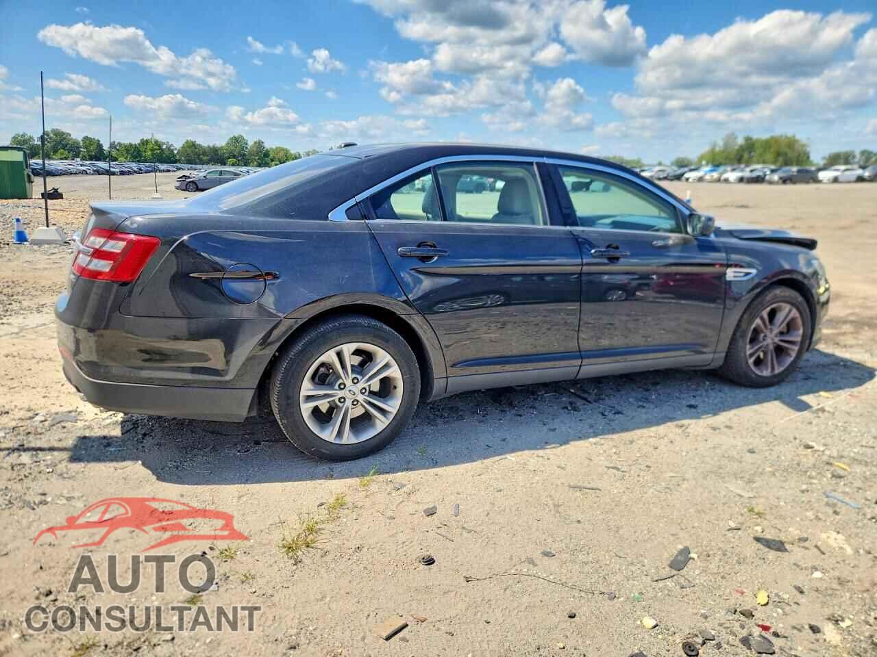 FORD TAURUS 2015 - 1FAHP2E87FG162450