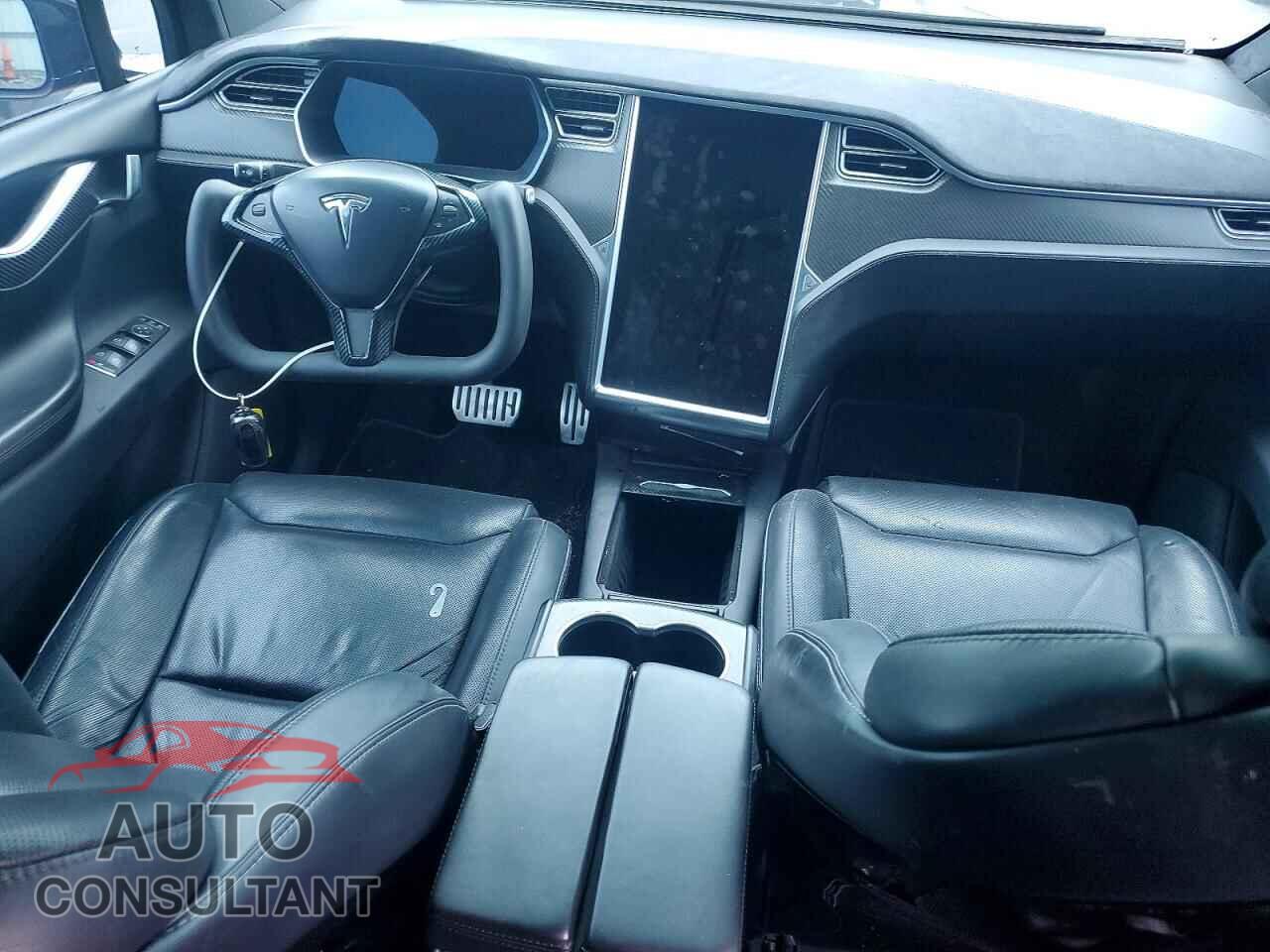 TESLA MODEL X 2016 - 5YJXCAE40GF019697