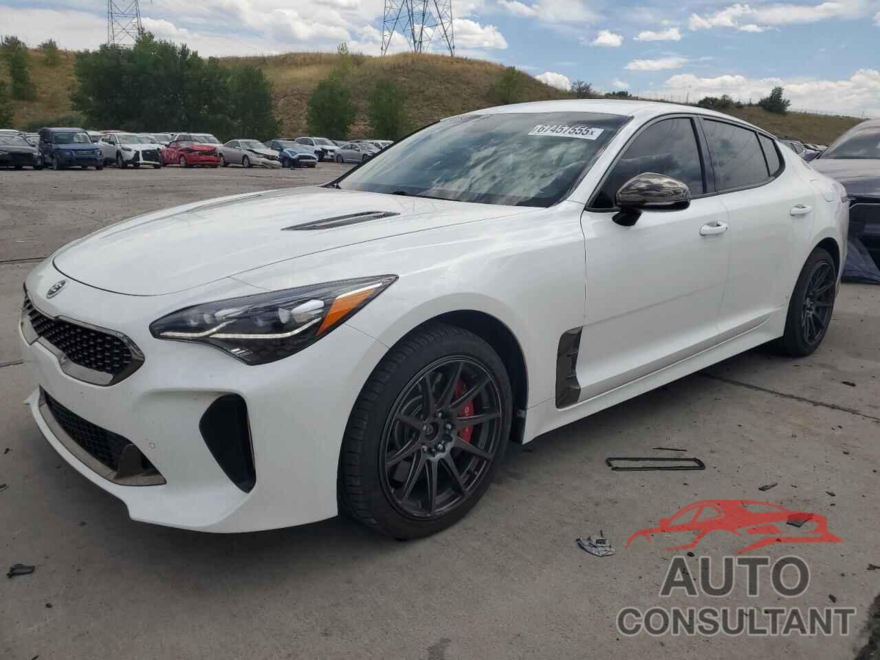 KIA STINGER 2018 - KNAE35LC4J6039797