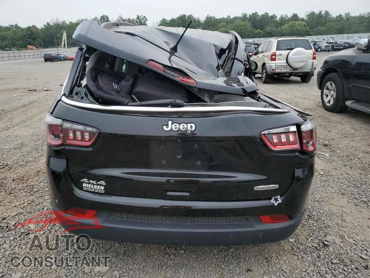 JEEP COMPASS 2019 - 3C4NJDBB3KT766917
