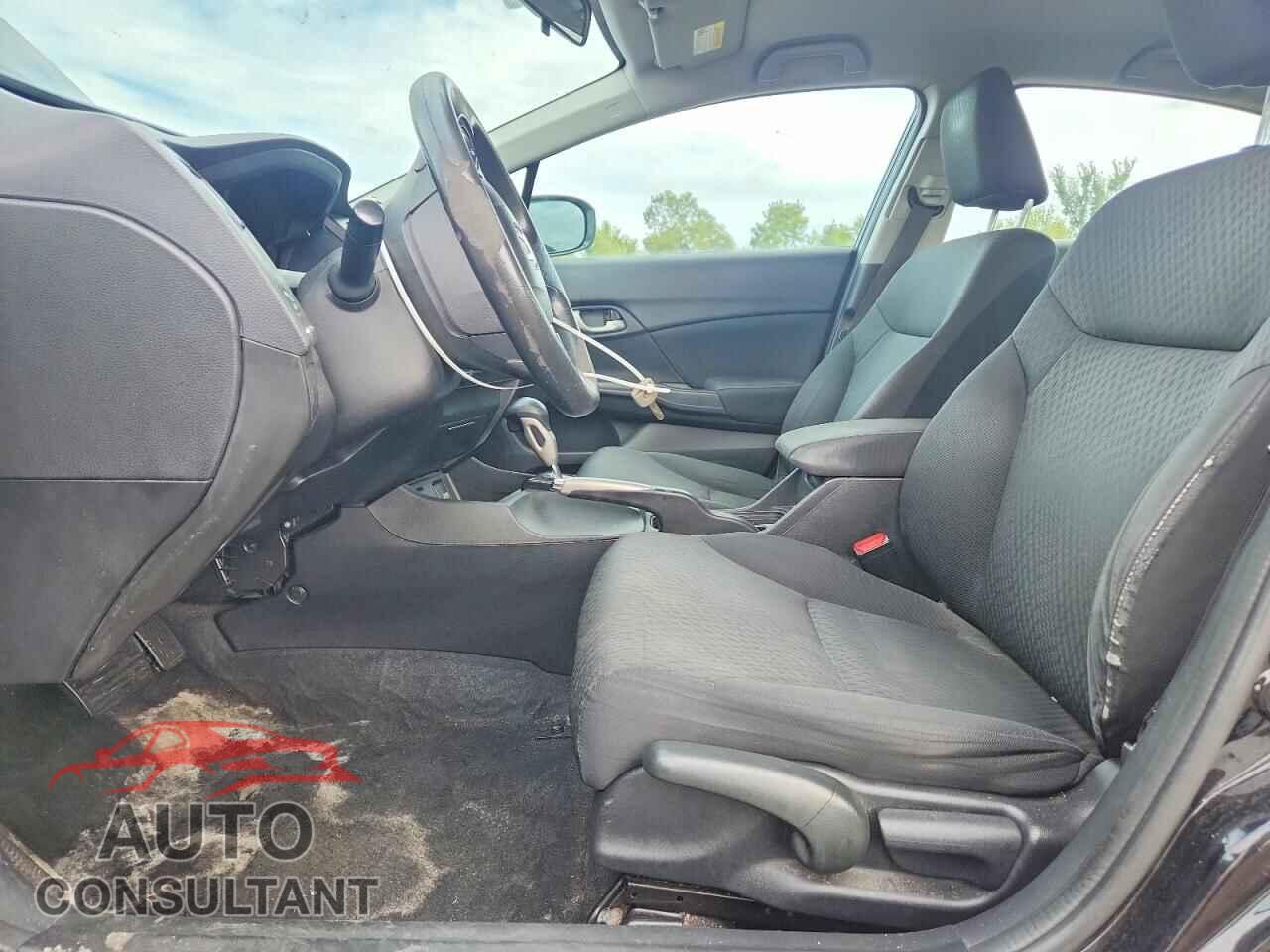 HONDA CIVIC 2015 - 19XFB2F52FE005297