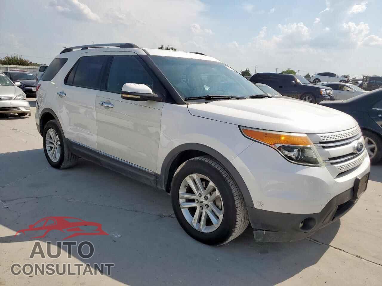 FORD EXPLORER 2011 - 1FMHK8F86BGA11132