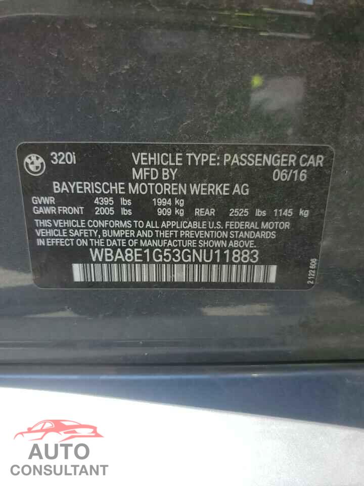 BMW 3 SERIES 2016 - WBA8E1G53GNU11883