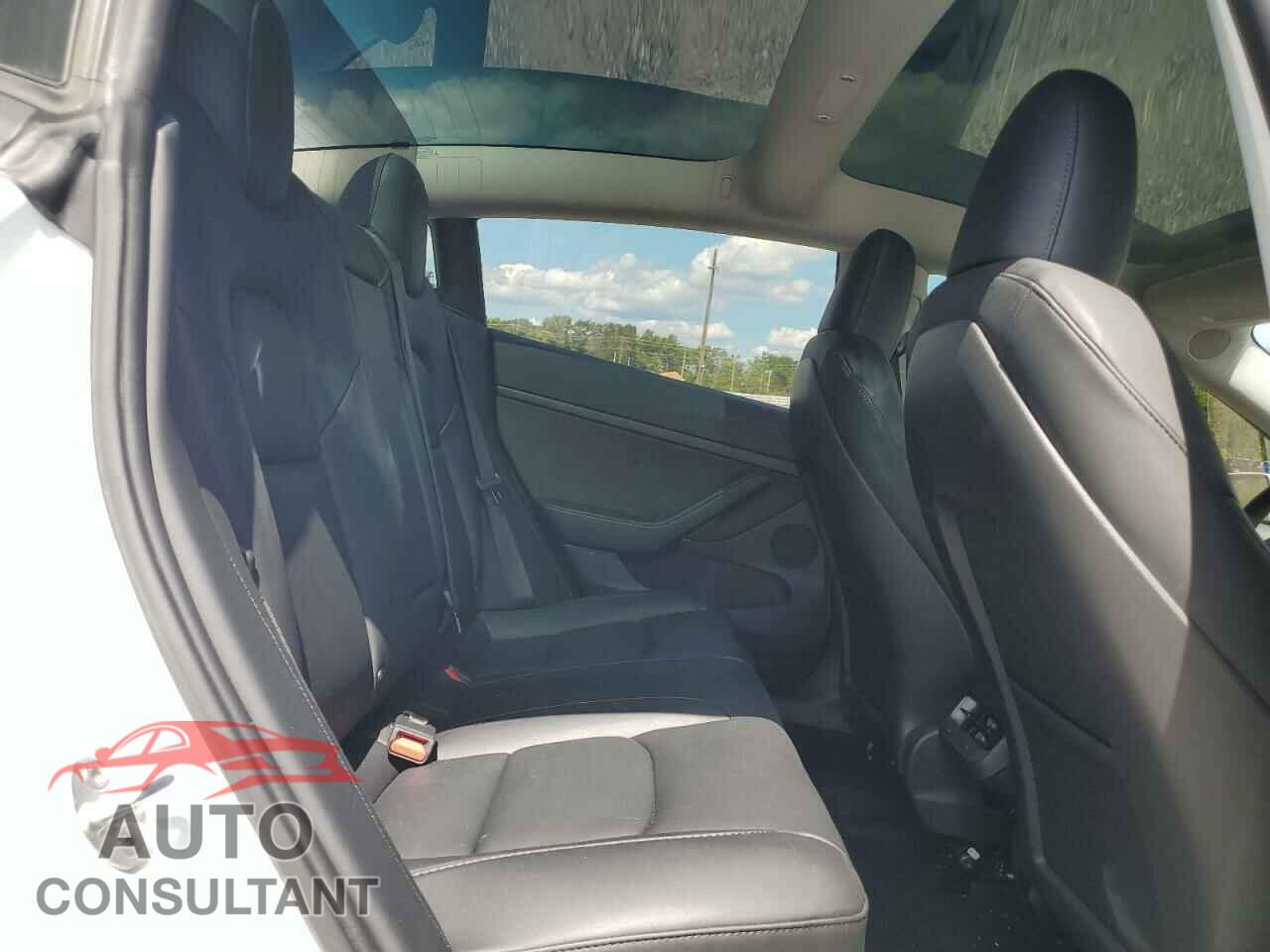 TESLA MODEL 3 2023 - 5YJ3E1EA4PF638401
