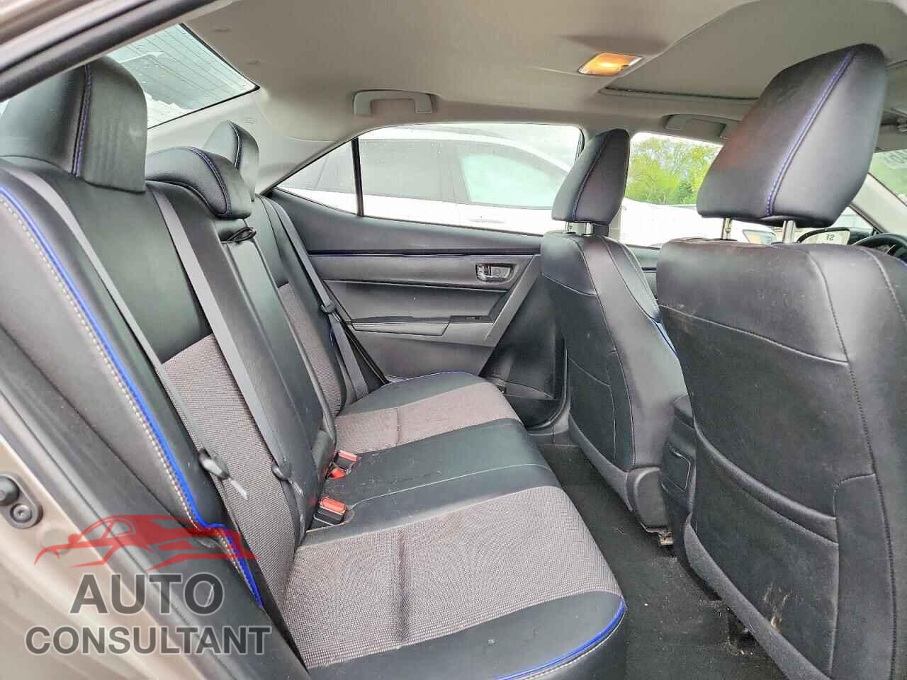 TOYOTA COROLLA 2017 - 2T1BURHEXHC854125