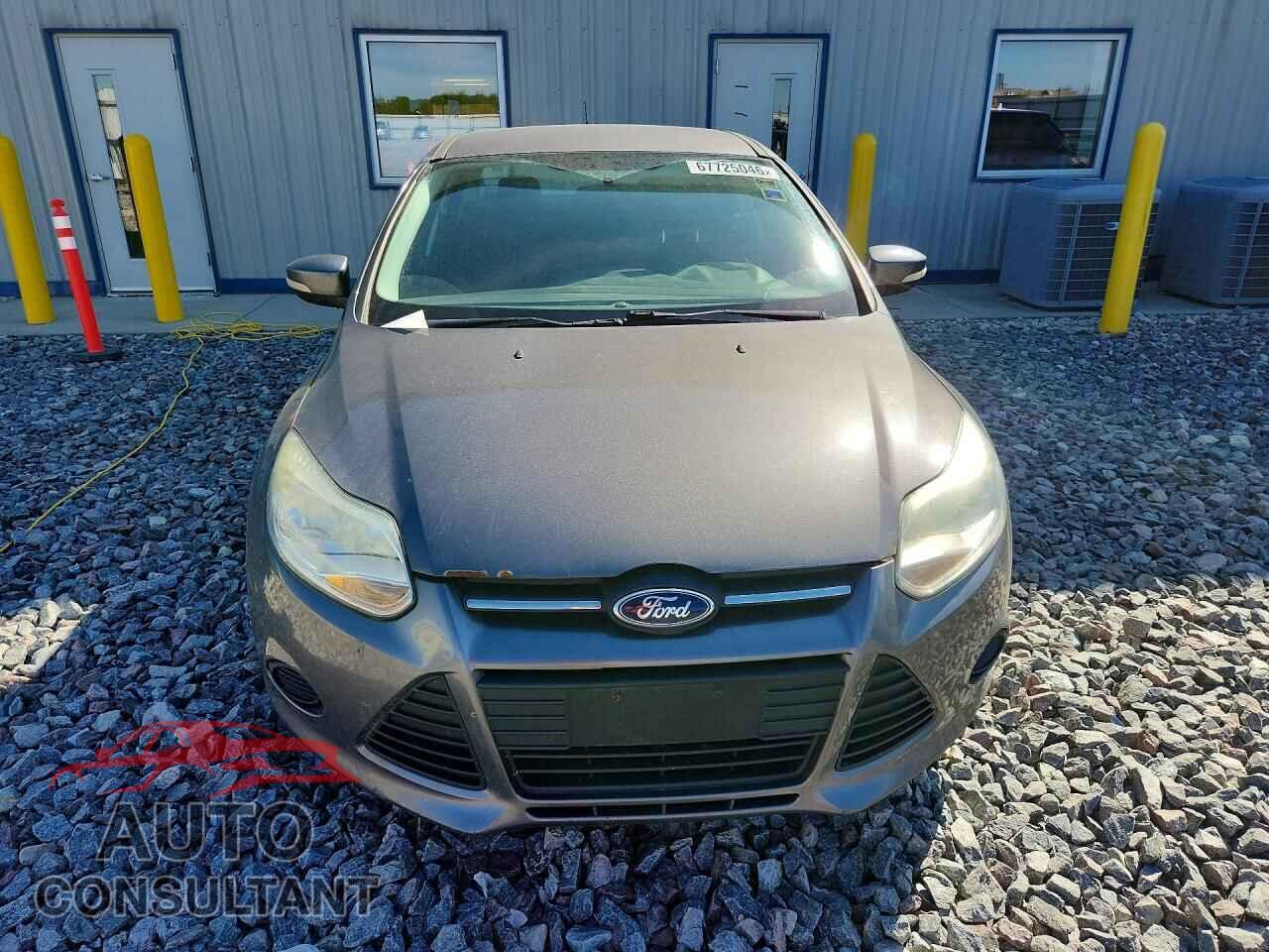 FORD FOCUS 2013 - 1FADP3F29DL209478