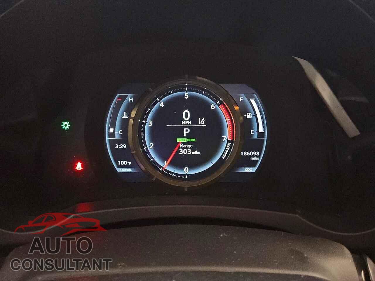 LEXUS IS 2017 - JTHBA1D23H5042053