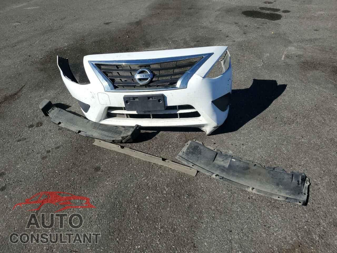 NISSAN VERSA 2019 - 3N1CN7AP3KL879909
