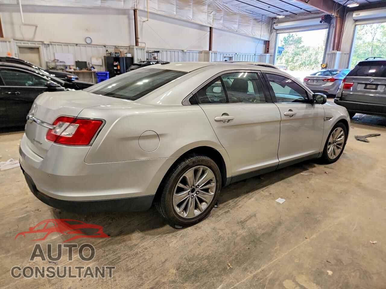 FORD TAURUS 2011 - 1FAHP2FW9BG128095