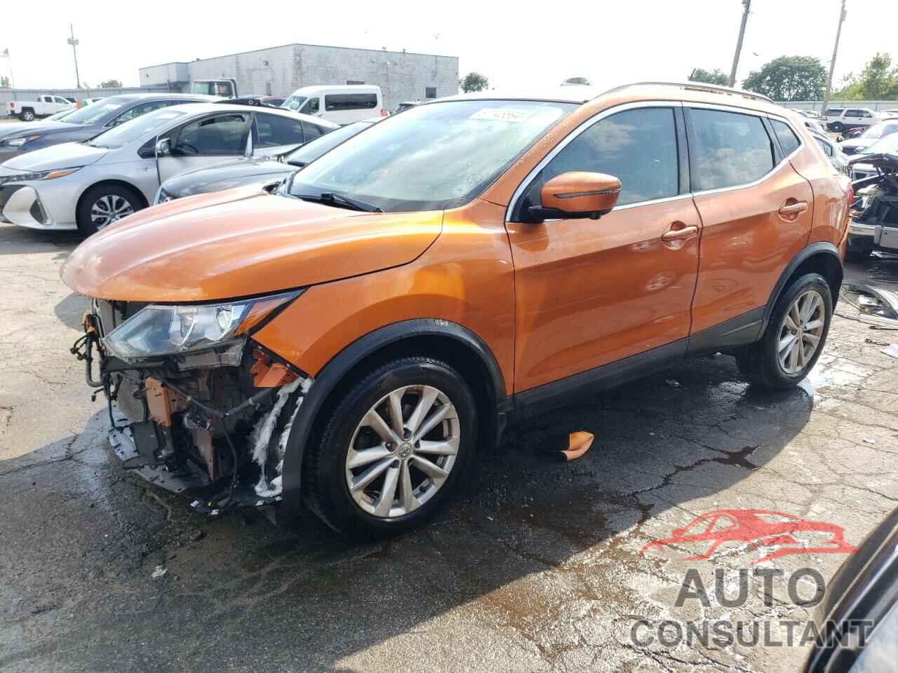 NISSAN ROGUE 2017 - JN1BJ1CR2HW110209