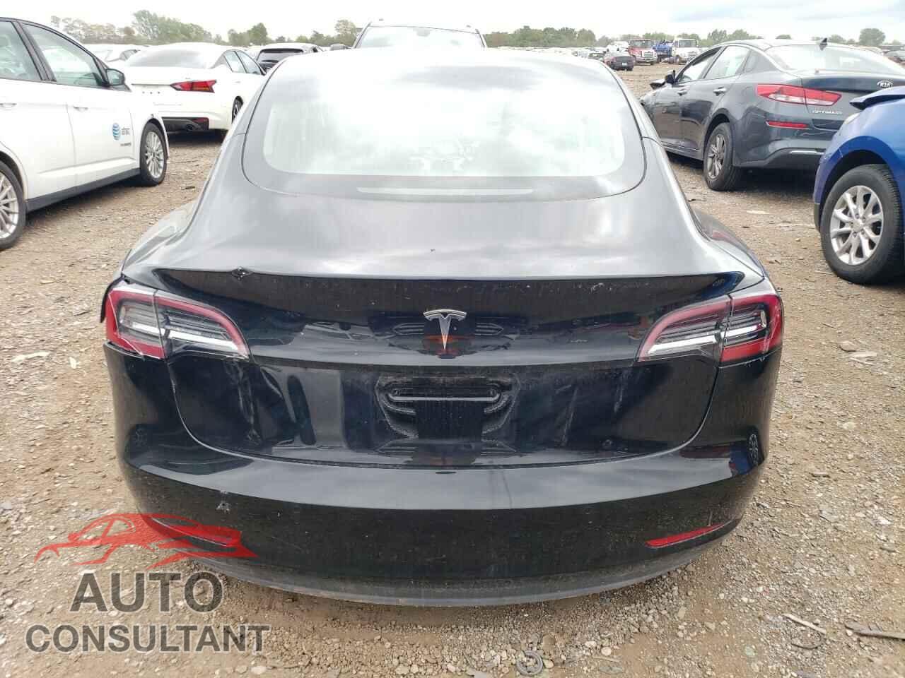 TESLA MODEL 3 2022 - 5YJ3E1EA0NF290044
