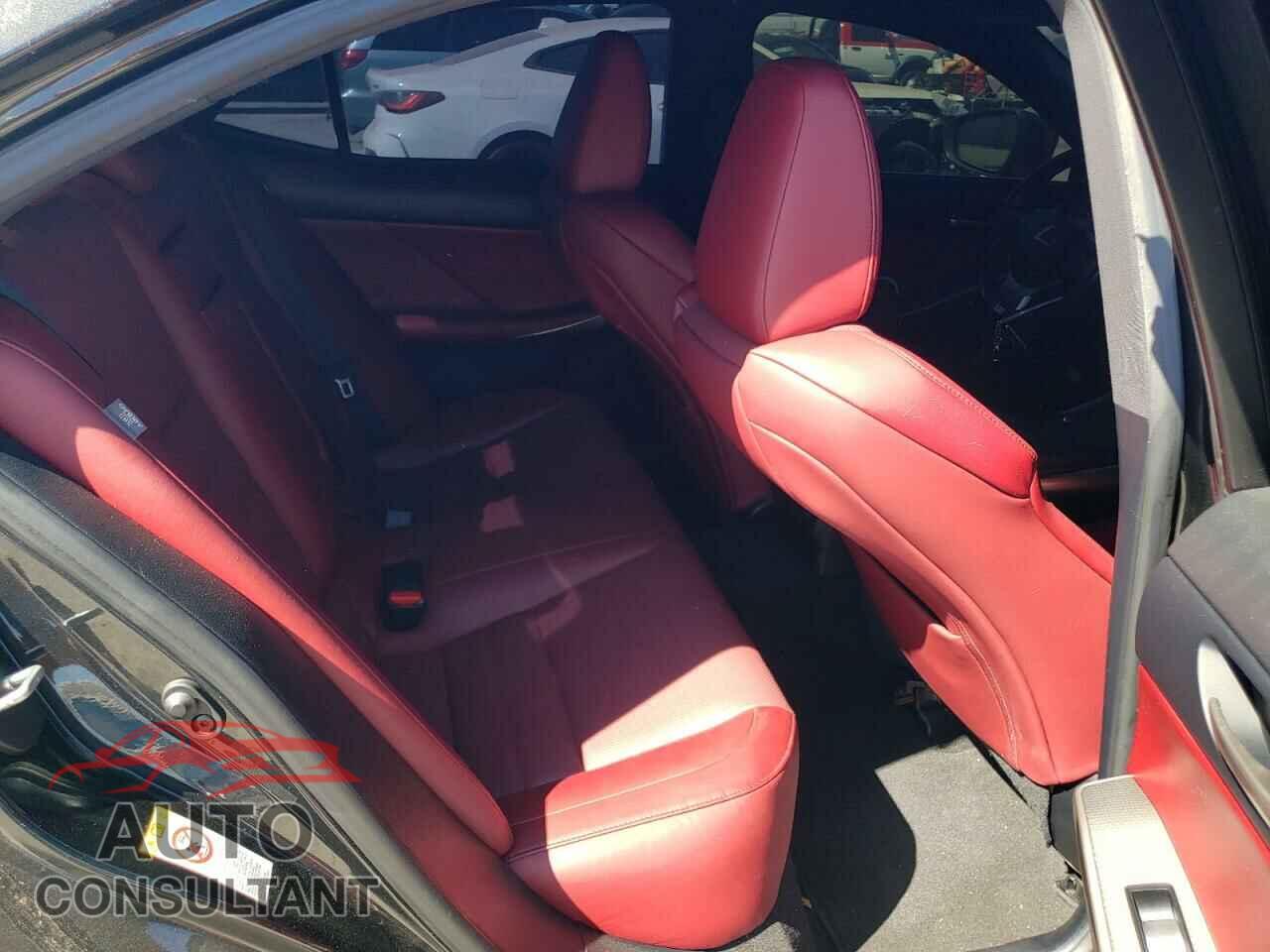 LEXUS IS 2017 - JTHBA1D20H5050563