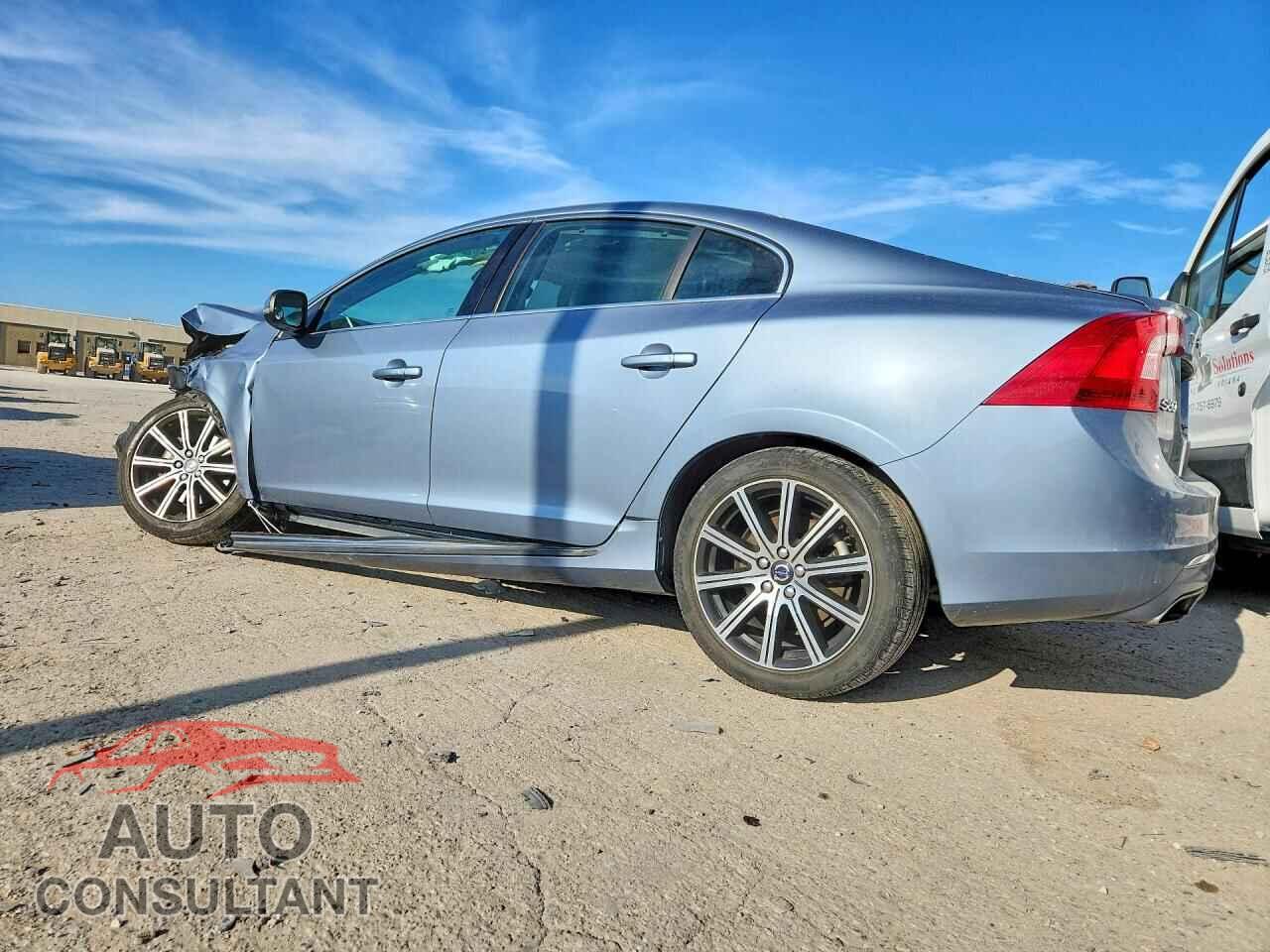 VOLVO S60 2018 - LYV402TK0JB162130