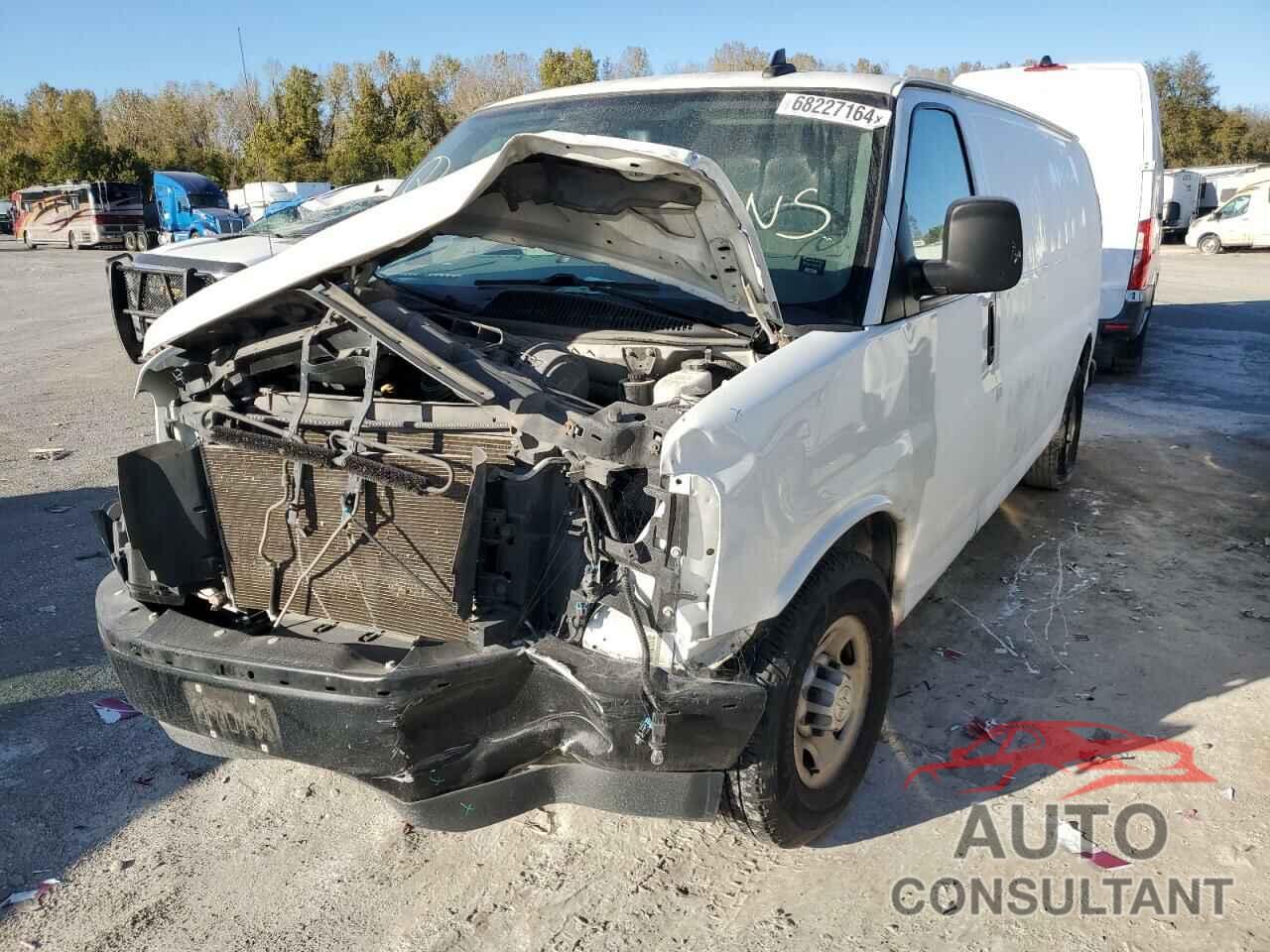 CHEVROLET EXPRESS 2019 - 1GCWGBFG1K1244985