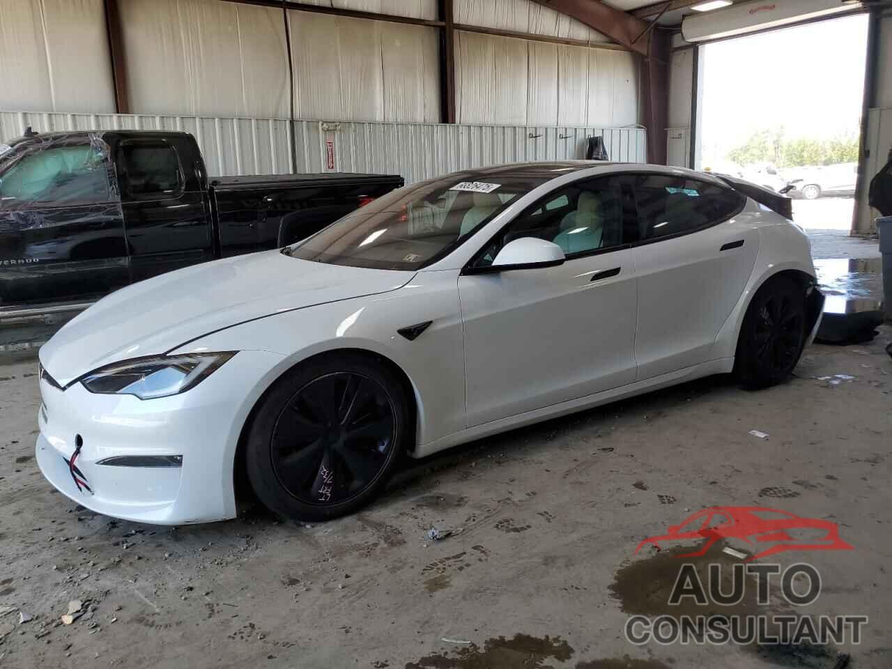 TESLA MODEL S 2023 - 5YJSA1E56PF525477