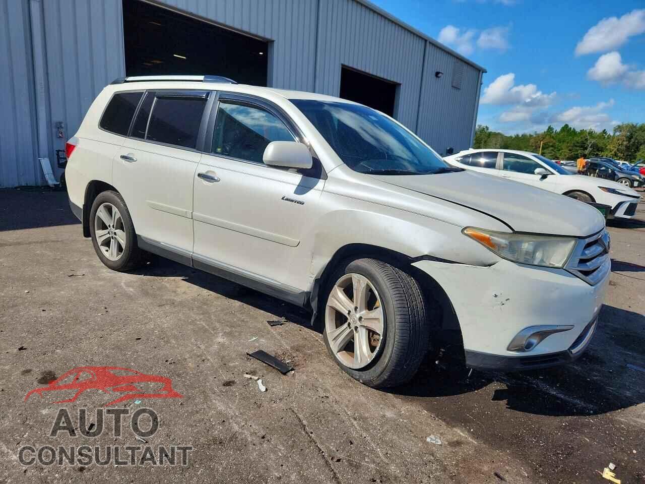 TOYOTA HIGHLANDER 2013 - 5TDYK3EH8DS103070