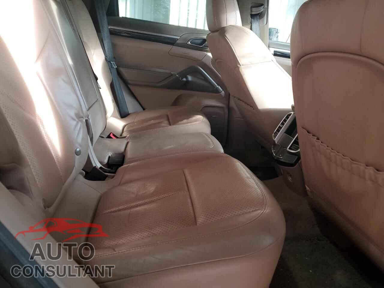 PORSCHE CAYENNE 2013 - WP1AF2A24DLA30765