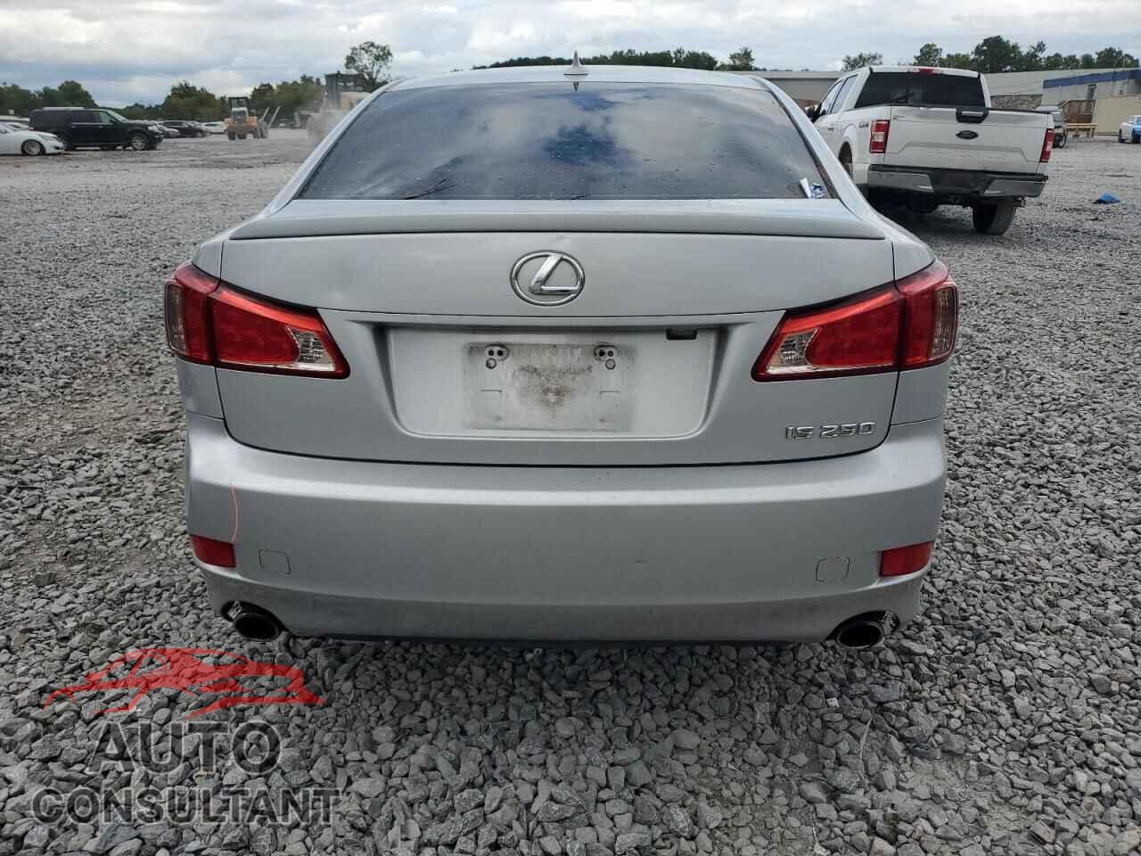 LEXUS IS 2012 - JTHBF5C24C5167937