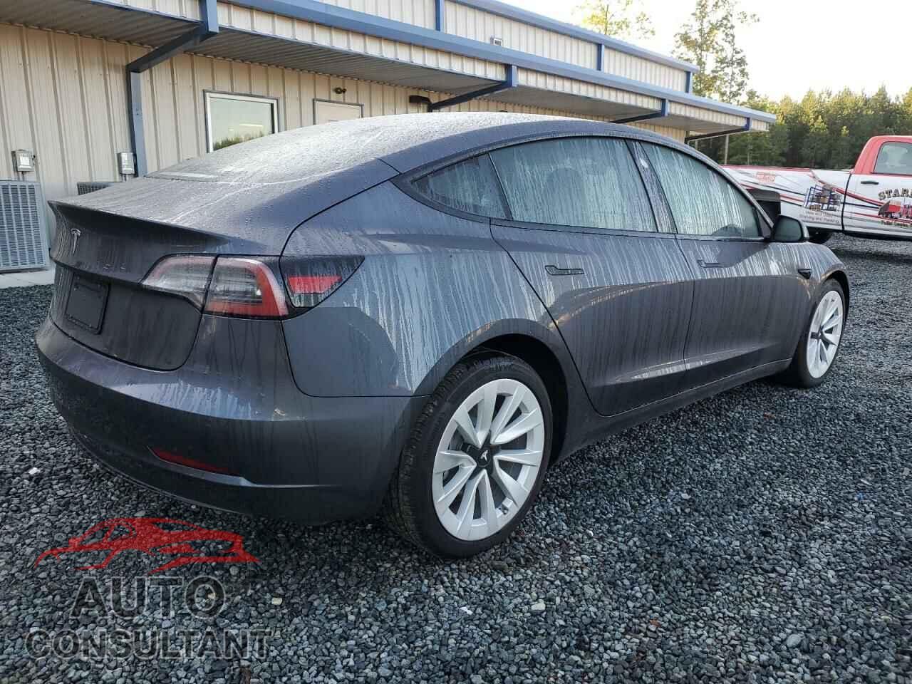 TESLA MODEL 3 2021 - 5YJ3E1EAXMF990751