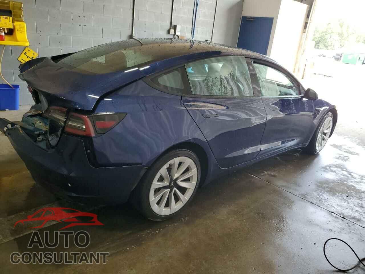 TESLA MODEL 3 2023 - 5YJ3E1EA0PF446781