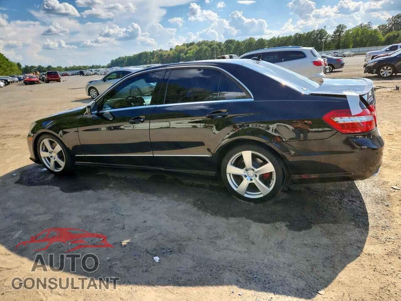 MERCEDES-BENZ E-CLASS 2011 - WDDHF5GB1BA516795