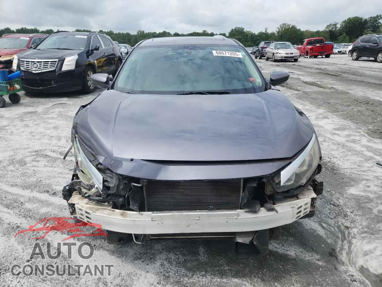 HONDA CIVIC 2017 - 19XFC2F79HE004844