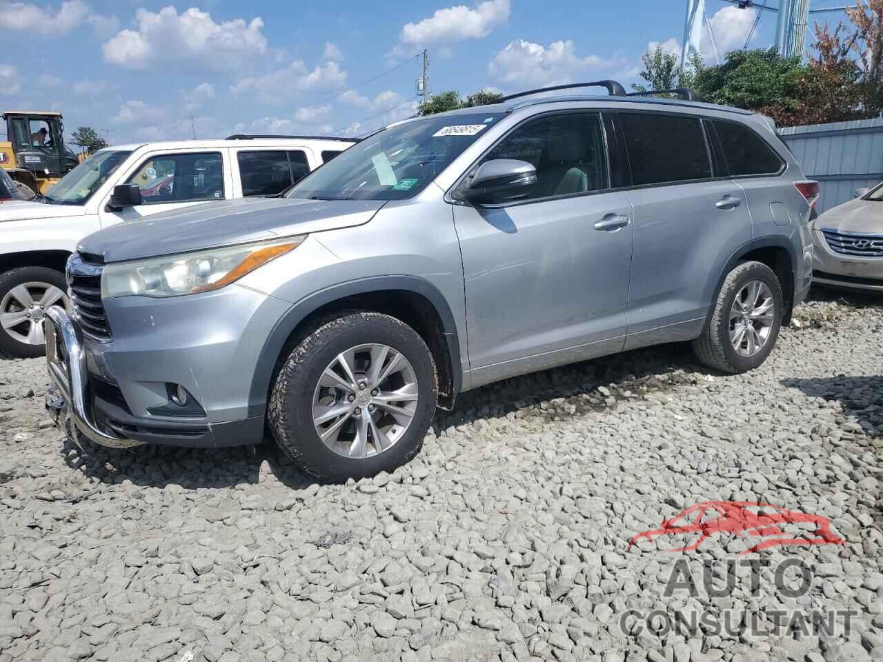 TOYOTA HIGHLANDER 2015 - 5TDJKRFH5FS112296