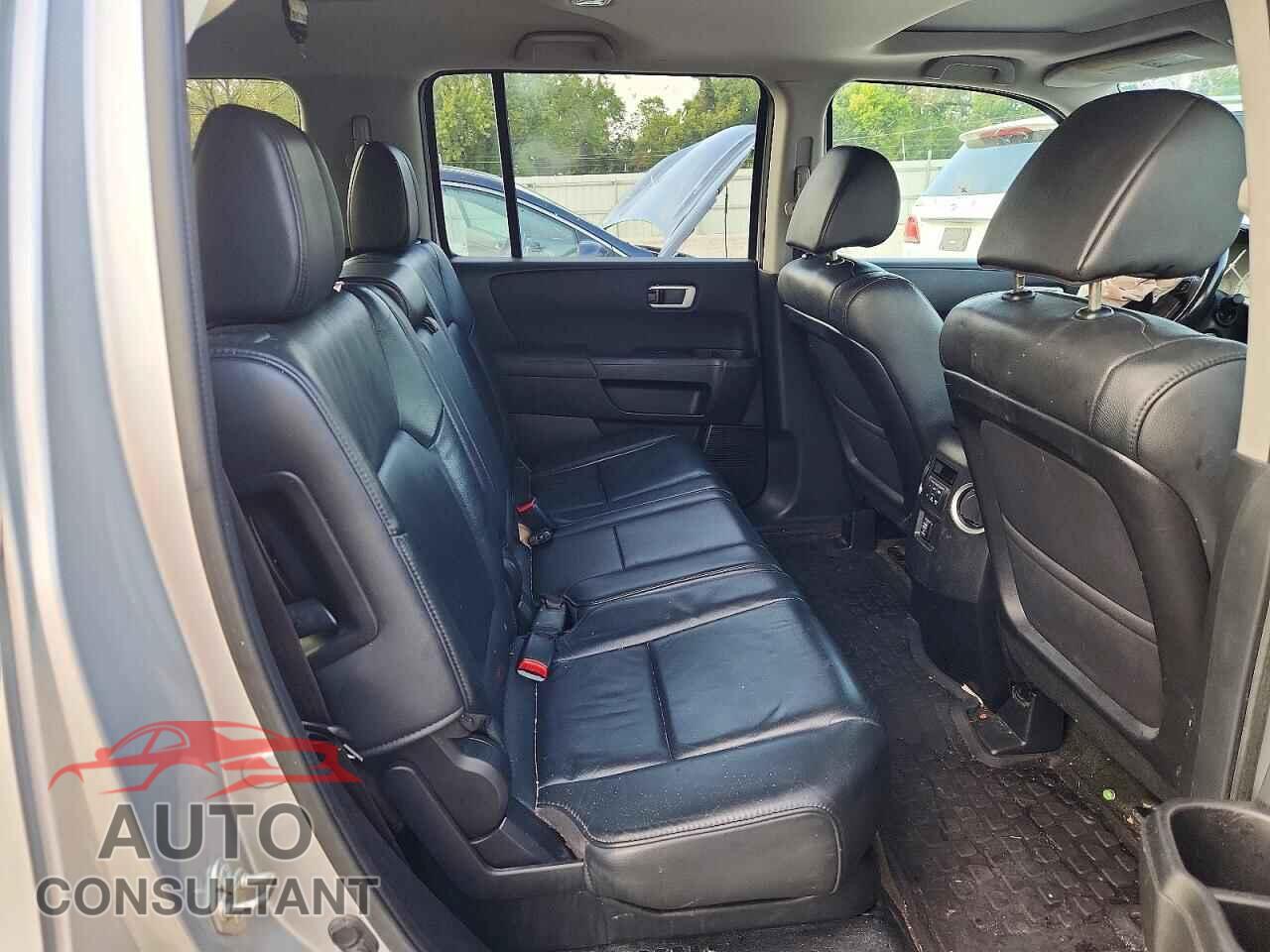 HONDA PILOT 2014 - 5FNYF4H70EB042588
