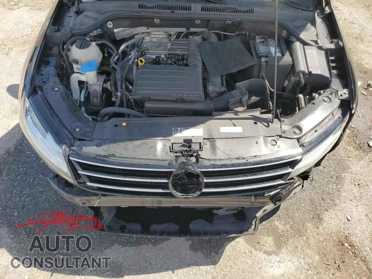 VOLKSWAGEN JETTA 2017 - 3VWDB7AJ4HM400547