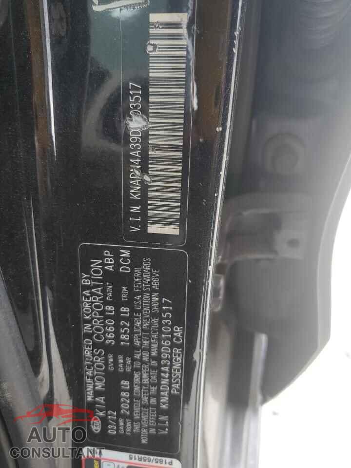 KIA RIO 2013 - KNADN4A39D6103517