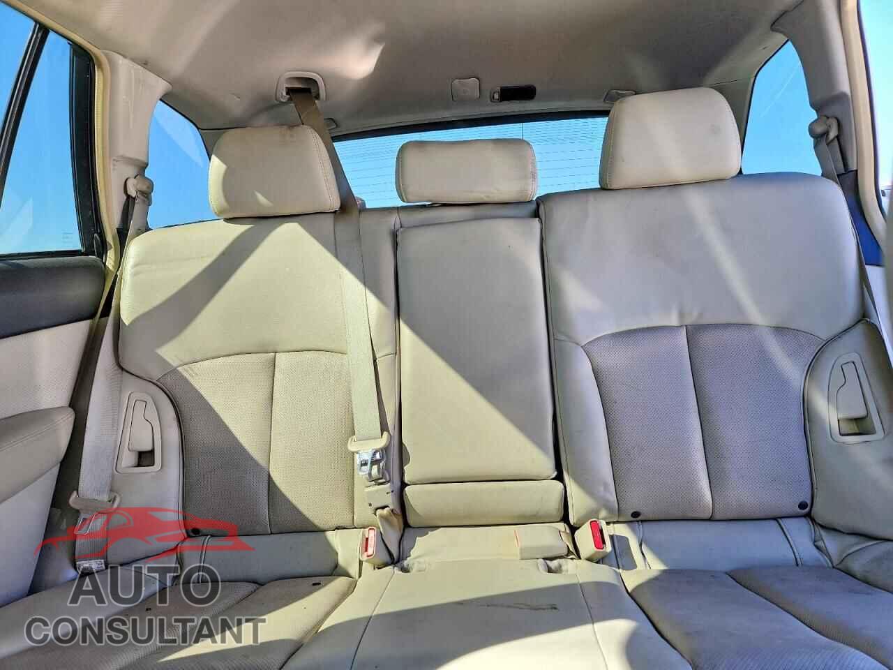 SUBARU OUTBACK 2014 - 4S4BRBLC1E3321689