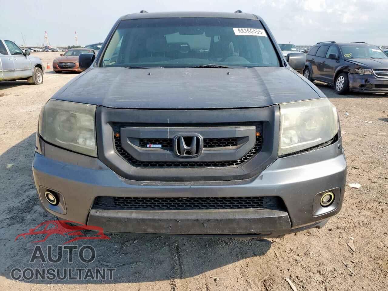 HONDA PILOT 2011 - 5FNYF3H22BB030596