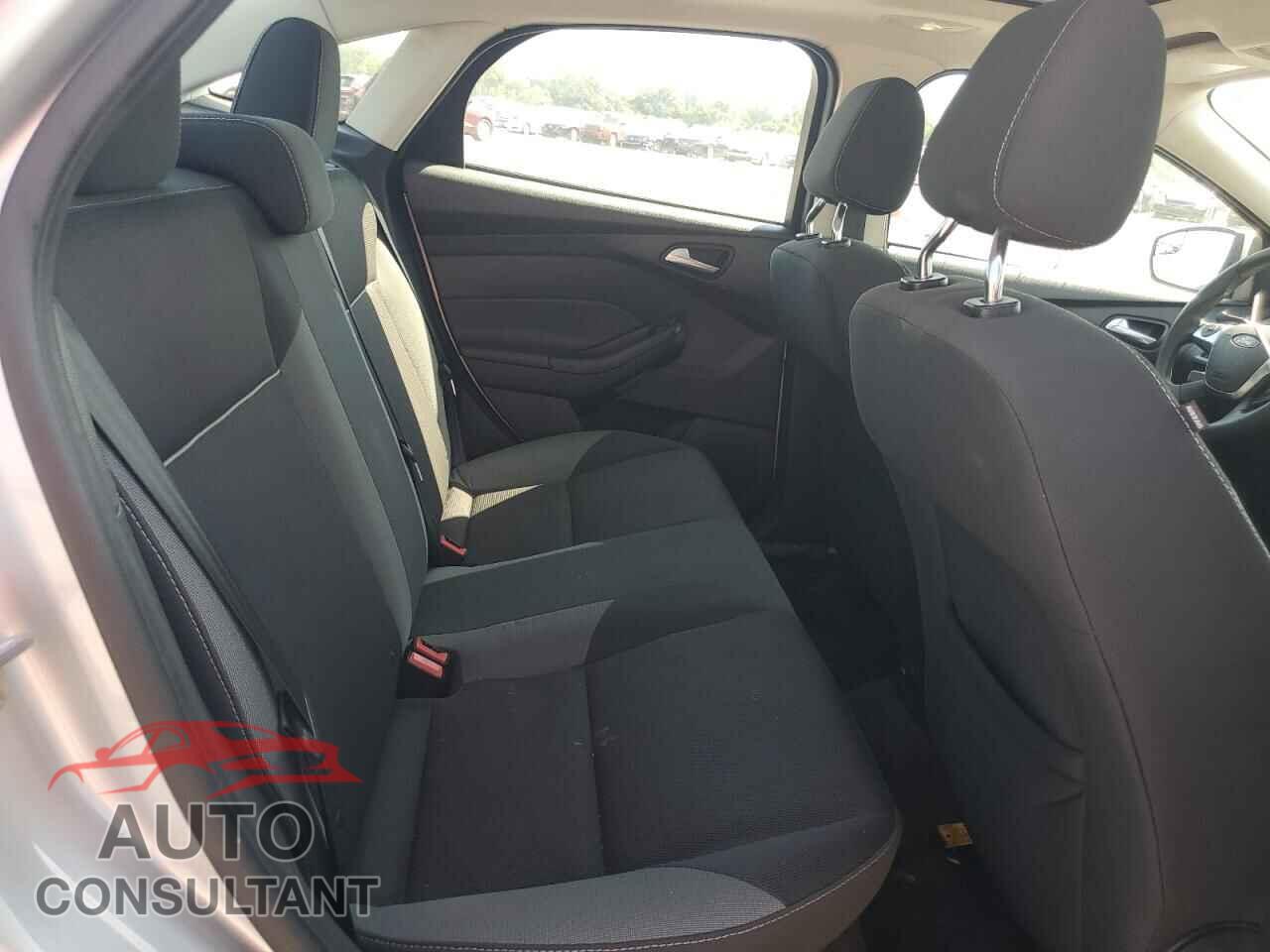 FORD FOCUS 2012 - 1FAHP3F2XCL265560