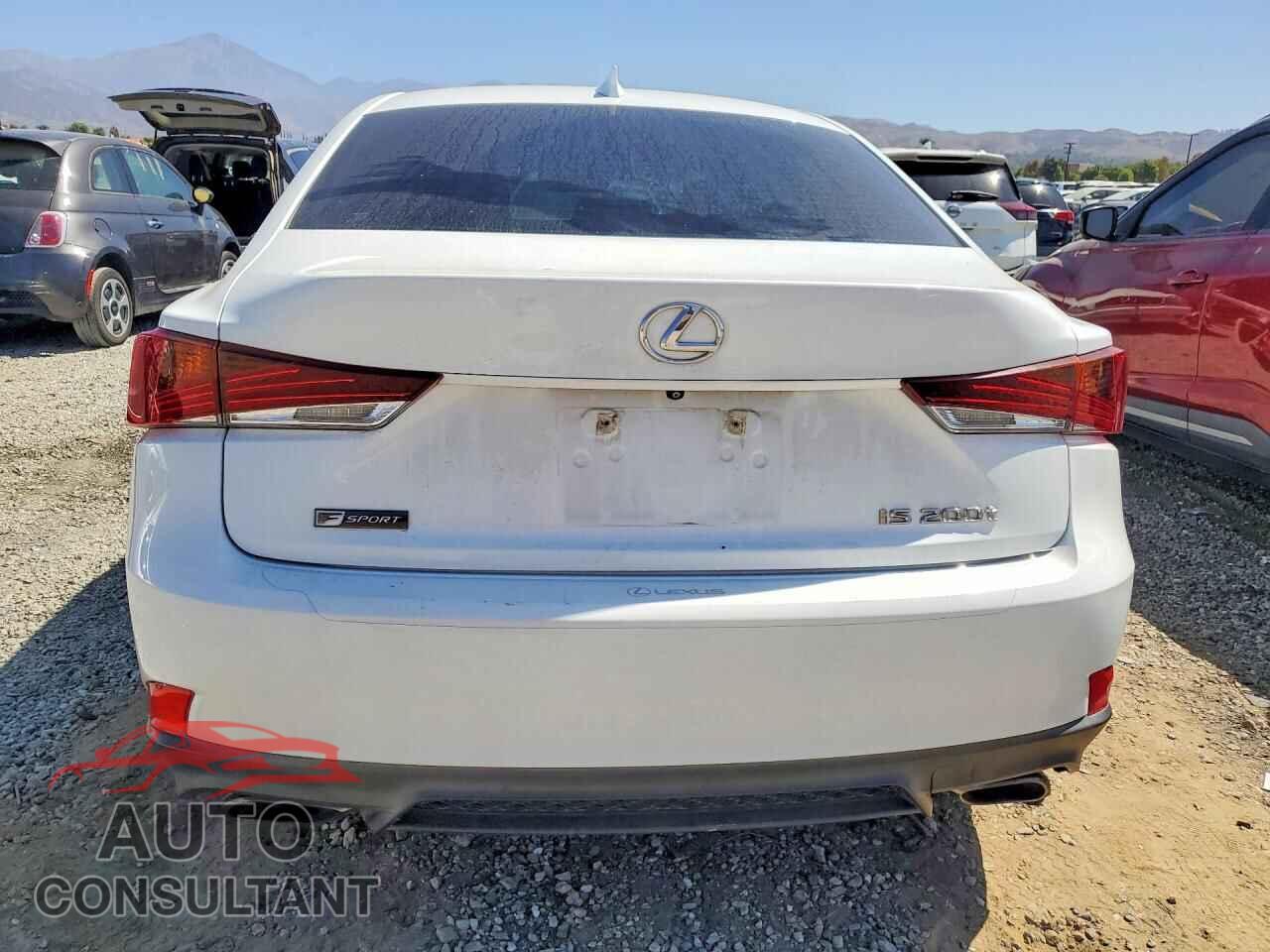 LEXUS IS 2017 - JTHBA1D21H5046411