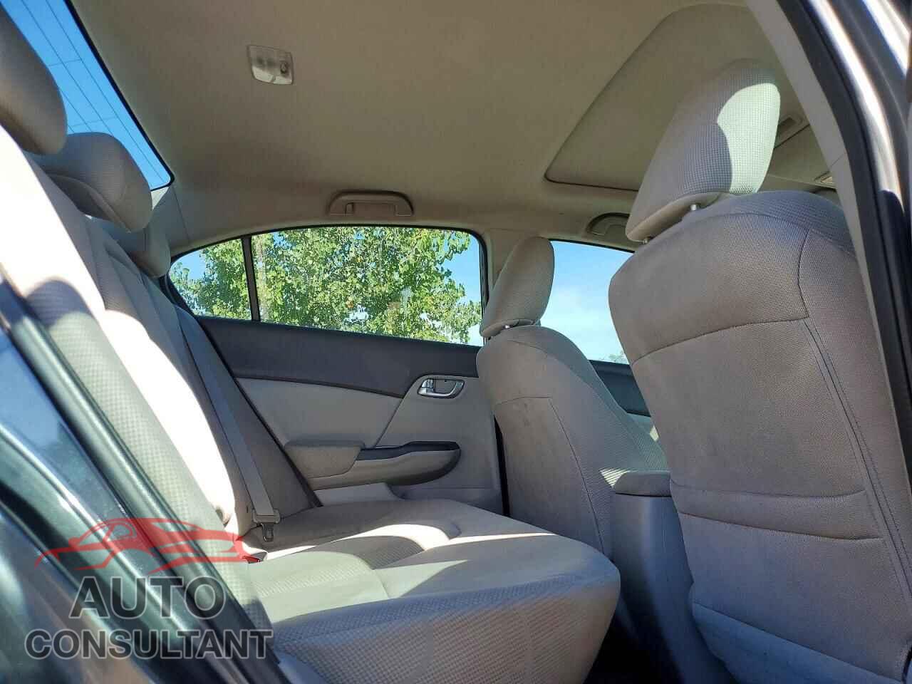 HONDA CIVIC 2012 - 2HGFB2F59CH027170