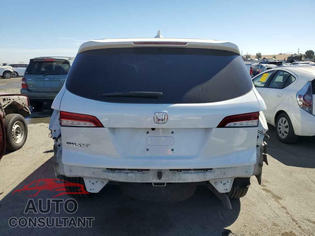 HONDA PILOT 2021 - 5FNYF5H39MB035916