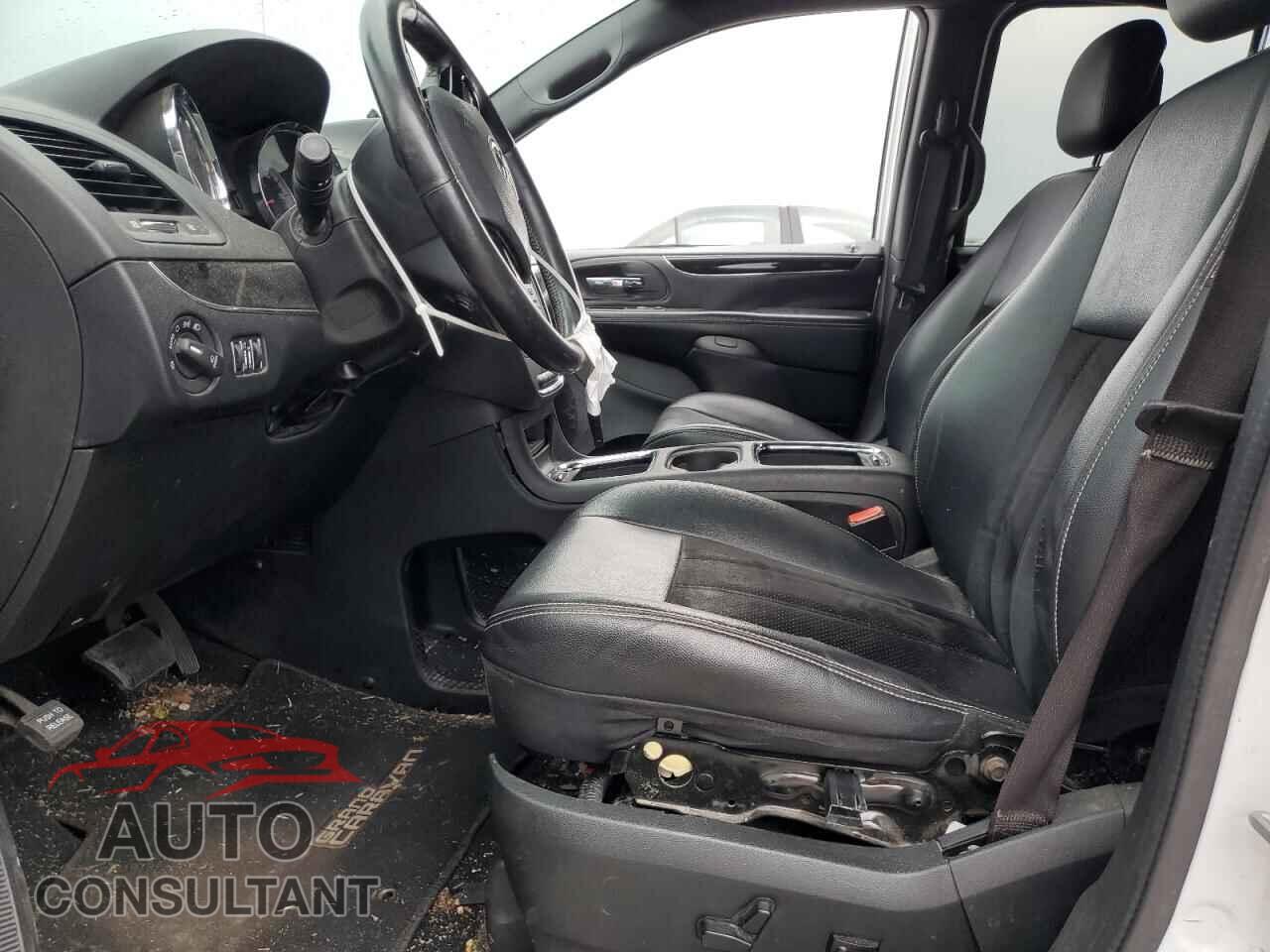DODGE CARAVAN 2017 - 2C4RDGCG6HR853615