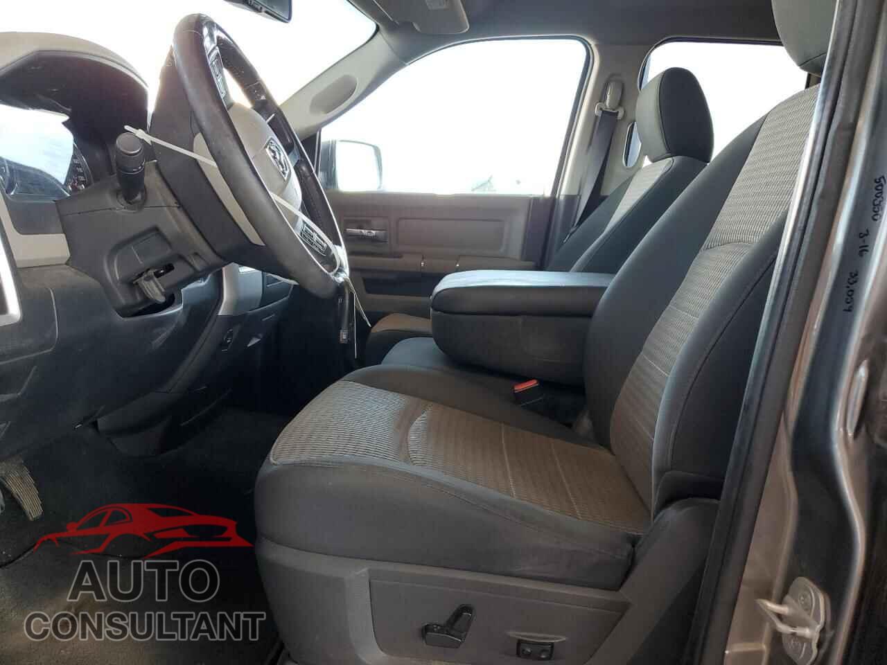 DODGE RAM 1500 2012 - 1C6RD7GT5CS172190