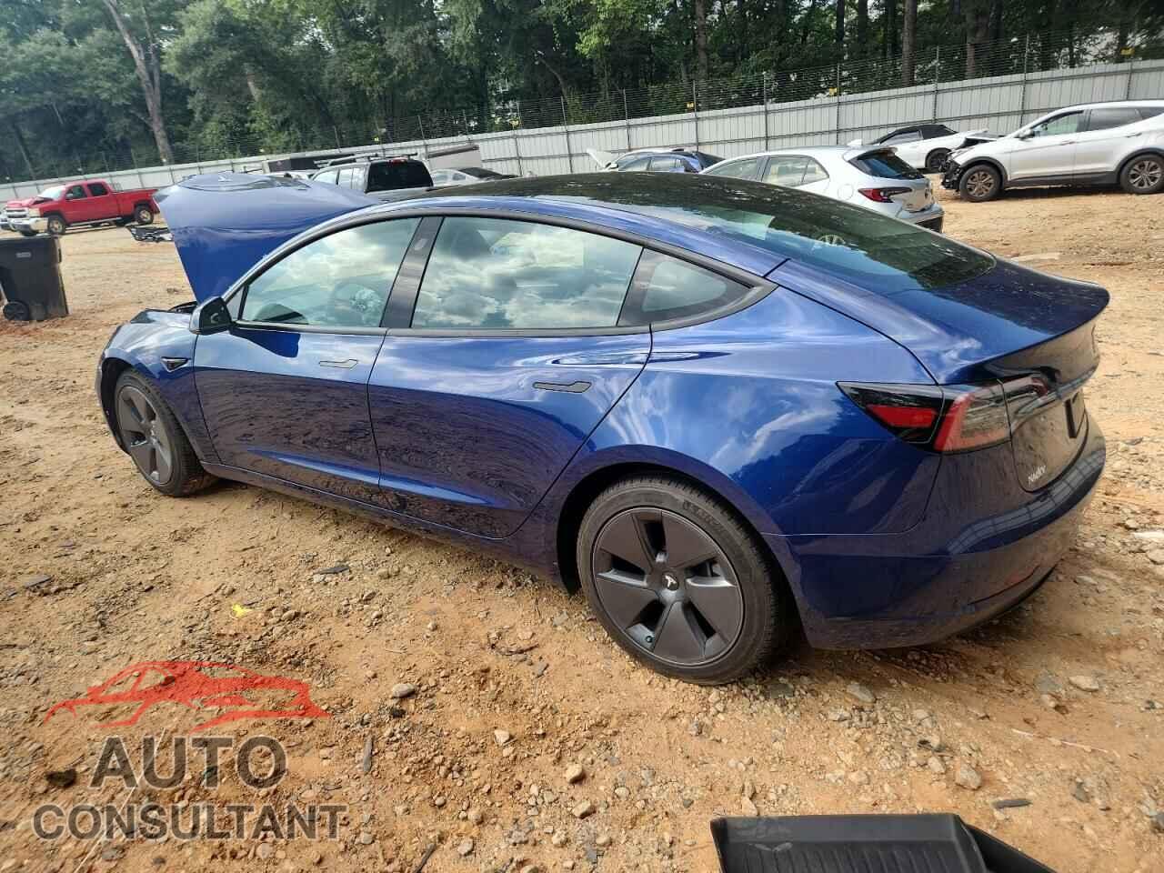 TESLA MODEL 3 2023 - 5YJ3E1EA7PF686653