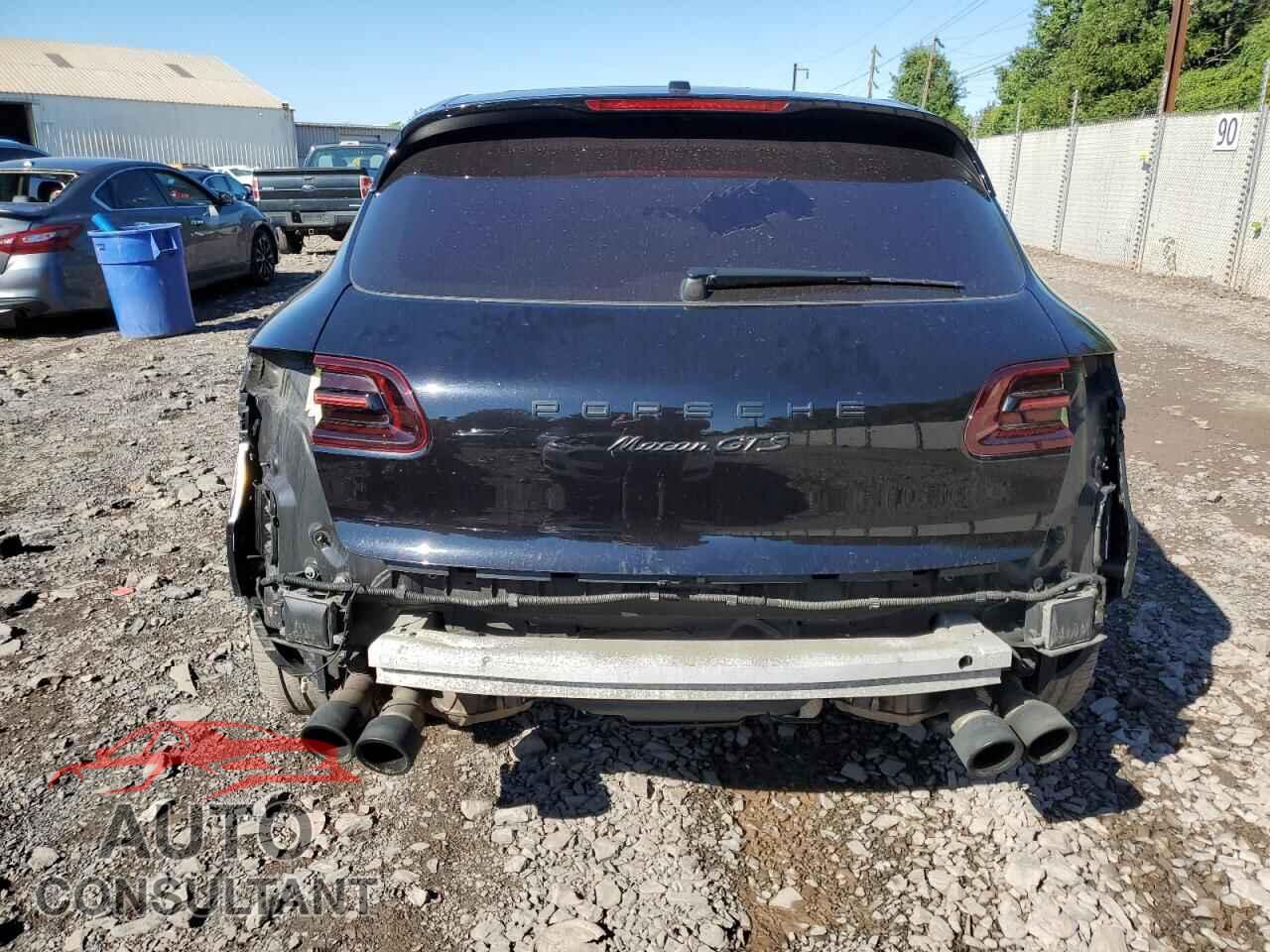 PORSCHE MACAN 2018 - WP1AG2A52JLB60918
