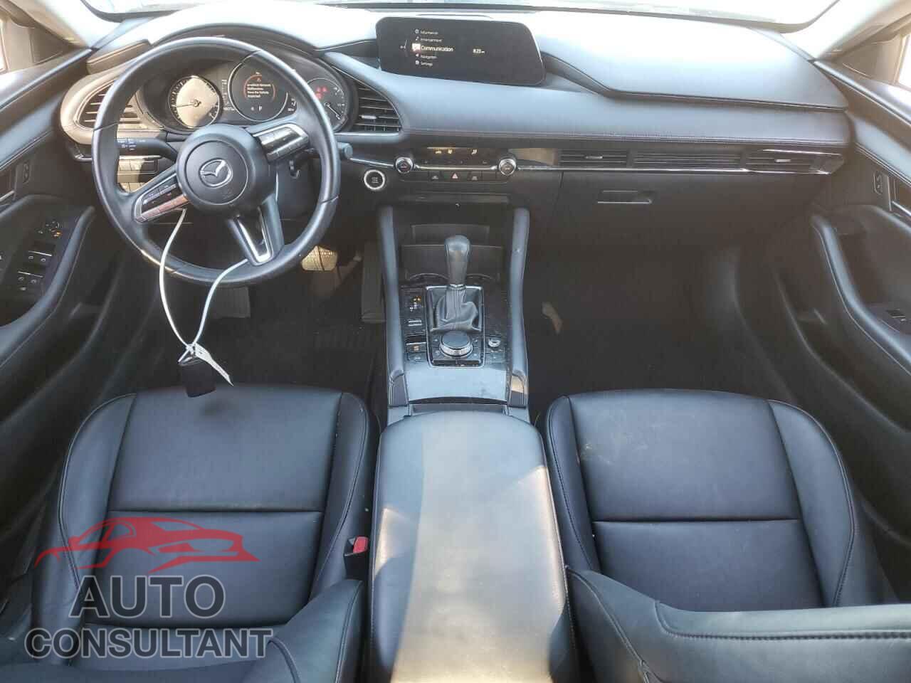 MAZDA 3 2019 - JM1BPBAM3K1116632