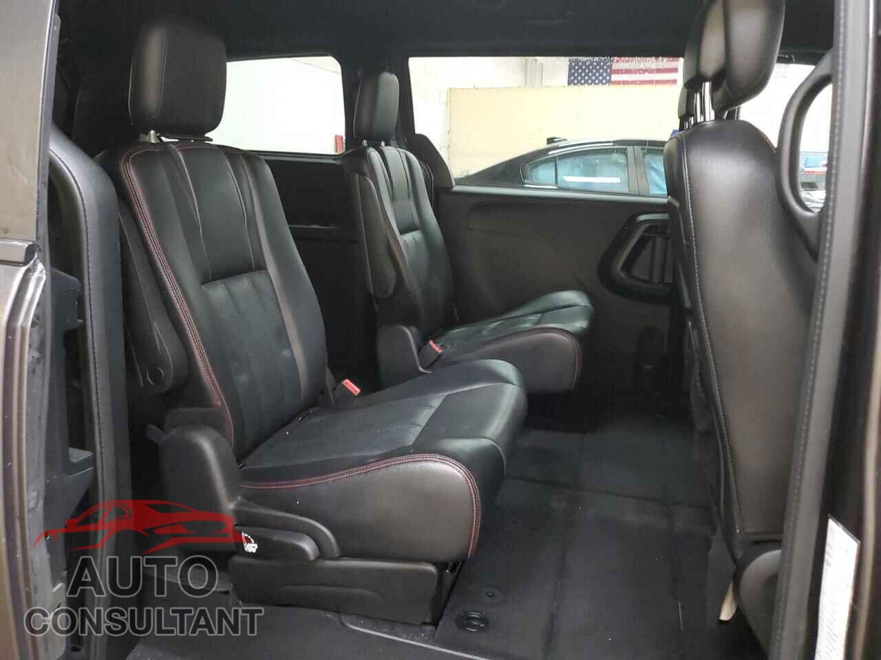DODGE CARAVAN 2015 - 2C4RDGEG0FR555555