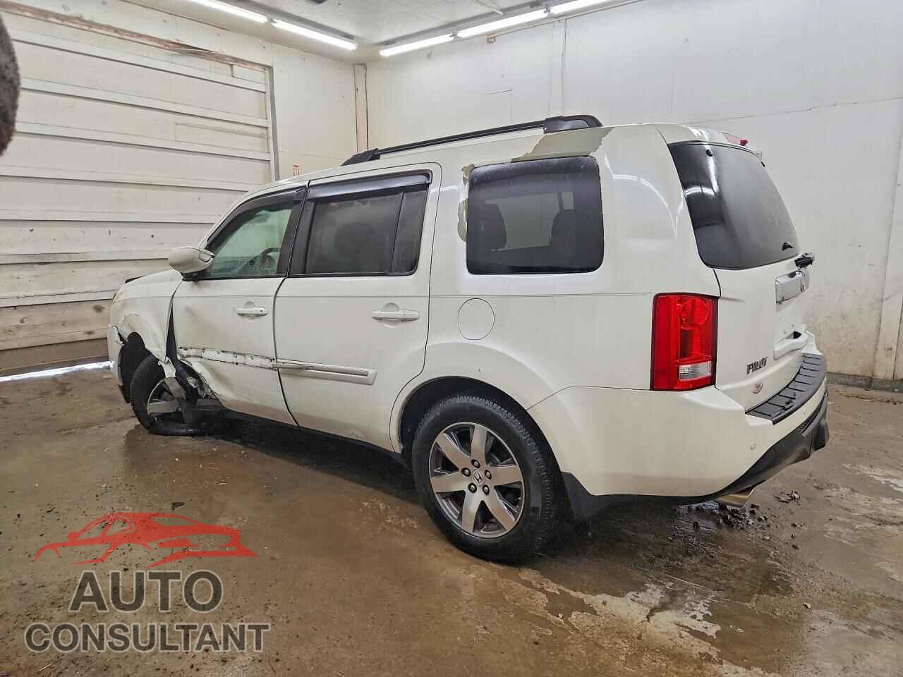 HONDA PILOT 2013 - 5FNYF3H93DB019431