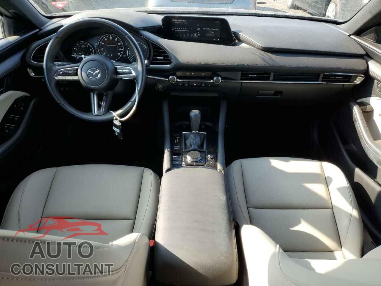 MAZDA 3 2021 - JM1BPBLL3M1329037